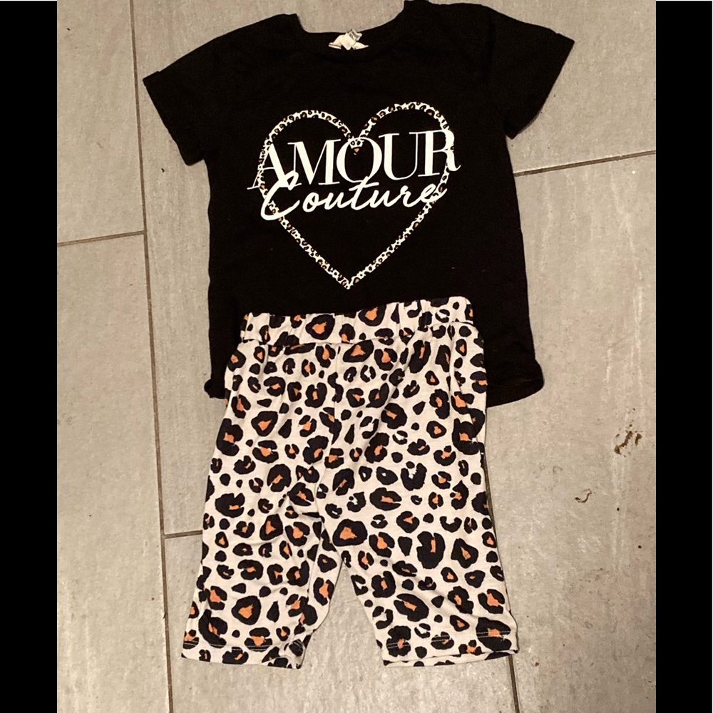 London based company River Island mini girls black leopard print t/shirt outfit